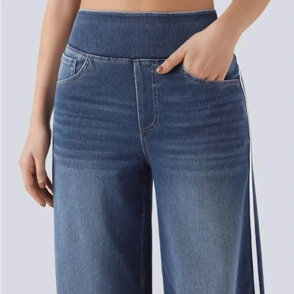 👖 Halara Halara Flex High Waisted Stripe Wide
Leg Jeans with Pockets - Picture 3 of 11